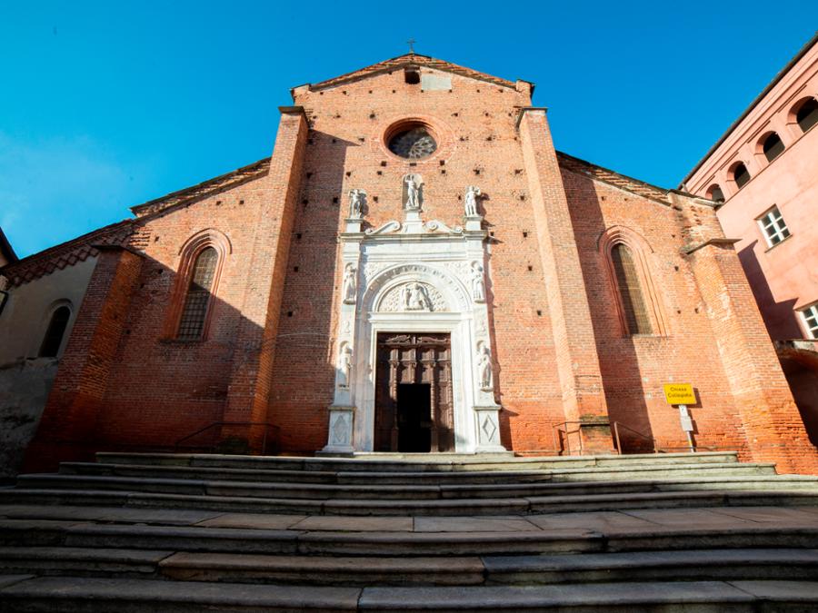 CHURCH OF COLLEGIATA DELLA BEATA VERGINE ASSUNTA - REVELLO